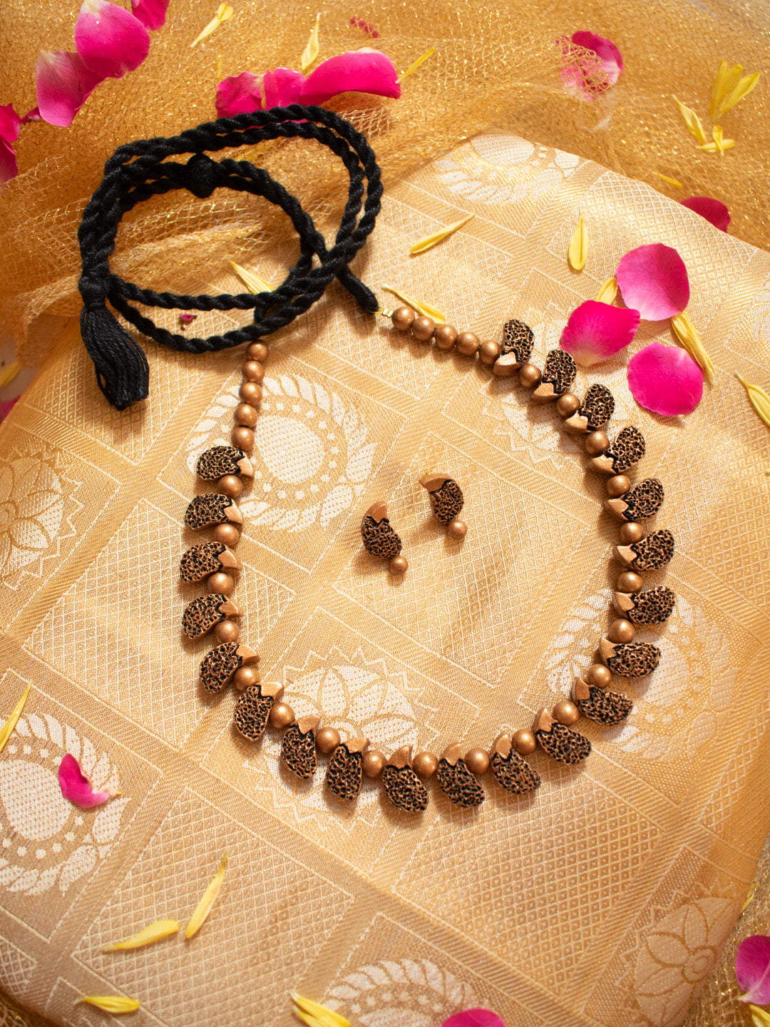 Gold Mango Engraved Pattern Handmade Terracotta Necklace Set