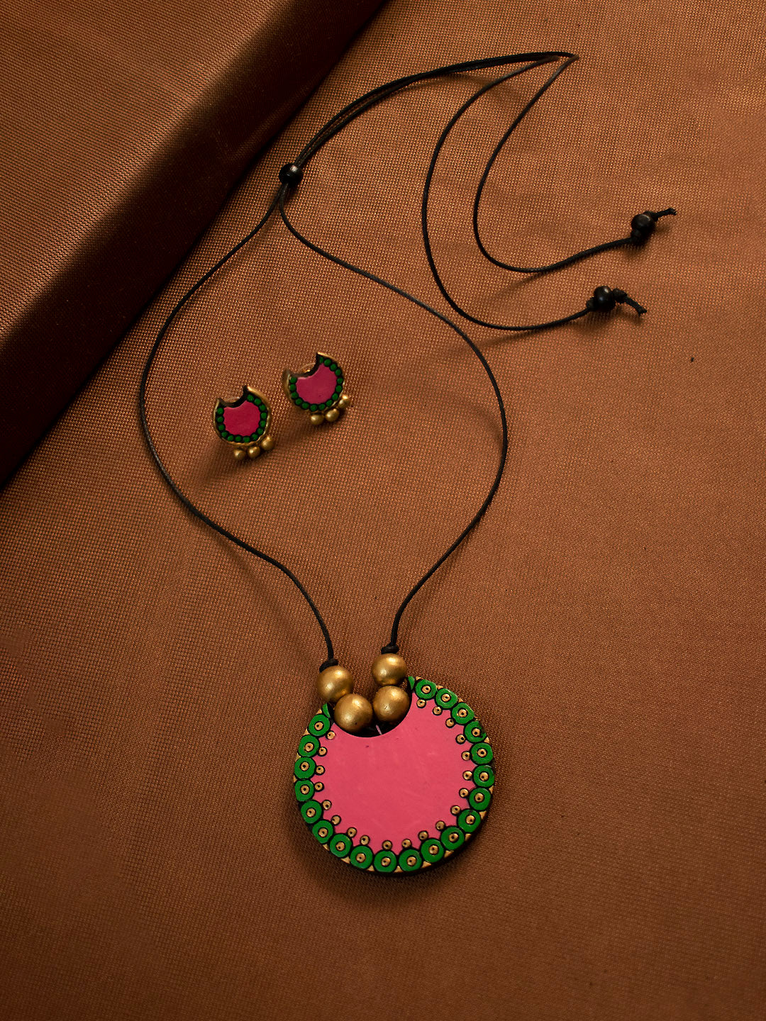 Antique Gold Toned Pink And Green Color Halfmoon Design Pendant Terracotta Medium Necklace Set