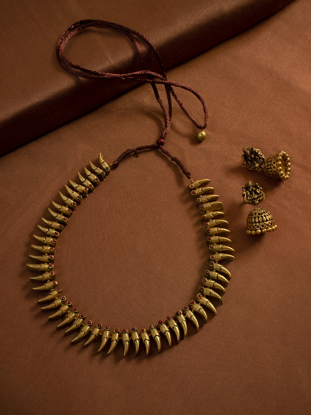 Antique Gold Toned Mullamottu Mala Design Choker Handmade Terracotta Necklace Set