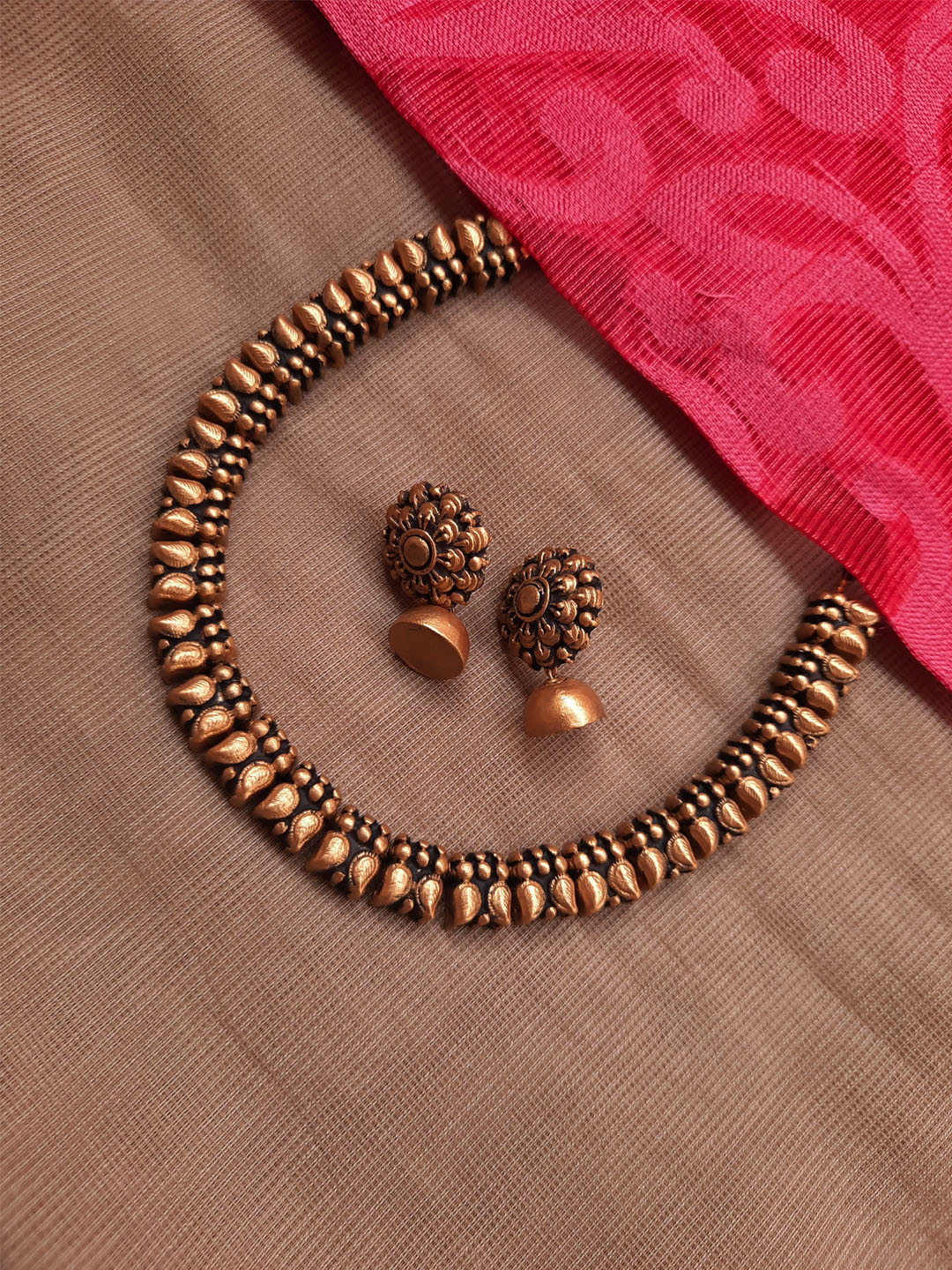 Mango Design Hand Painted Terracotta Jewellery Set