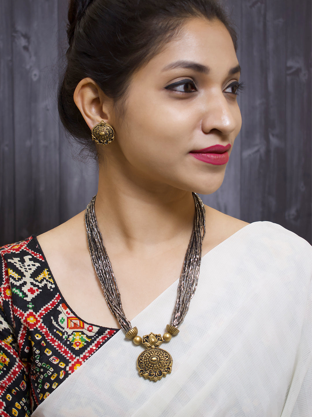 Tarunima — Tear Drop Design Hand Painted Finish Terracotta Jewellery Set