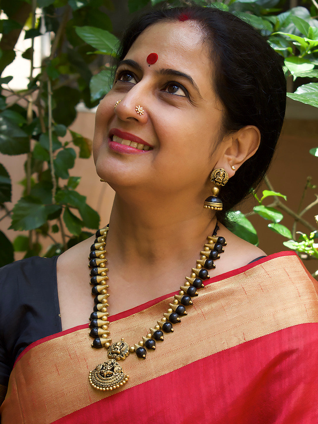 Lakshmi Design Hand Painted Terracotta Jewellery Set