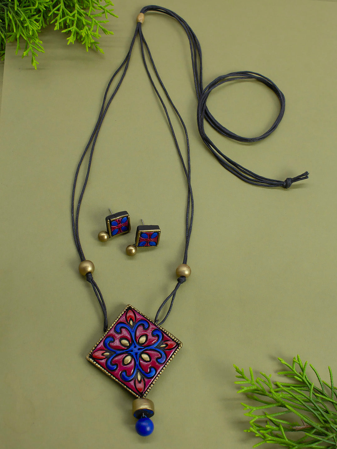 Rhombus Design Mandala Art Work Pink Blue Handmade Terracotta Necklace Set