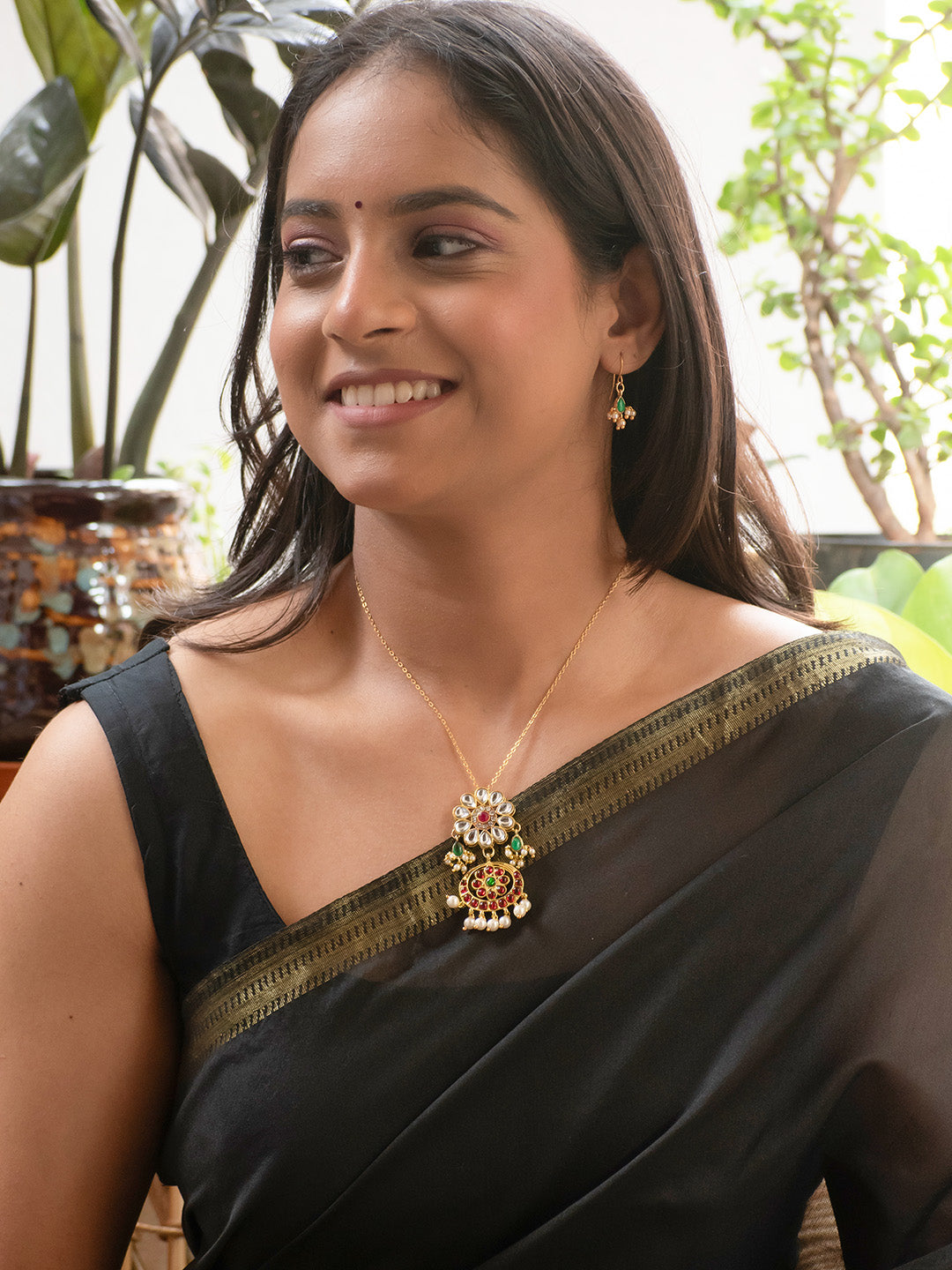 Premium Gold Finish Red Green Kundan Stone Metal Chain Necklace Set