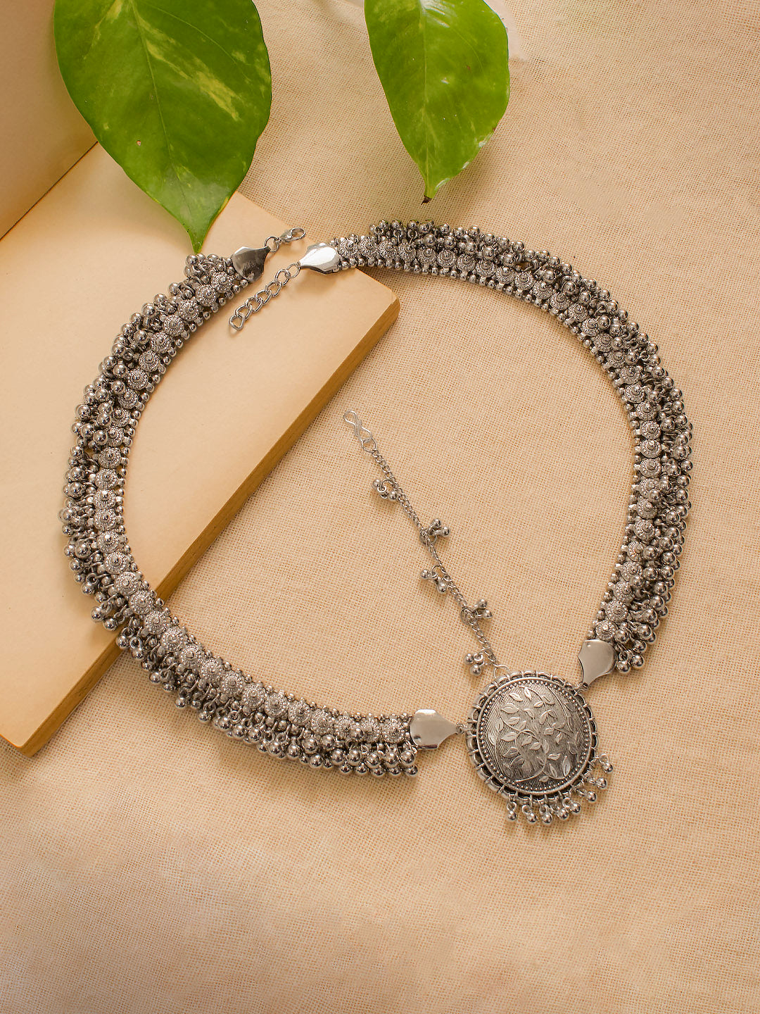 Flower Design Maang Tikka