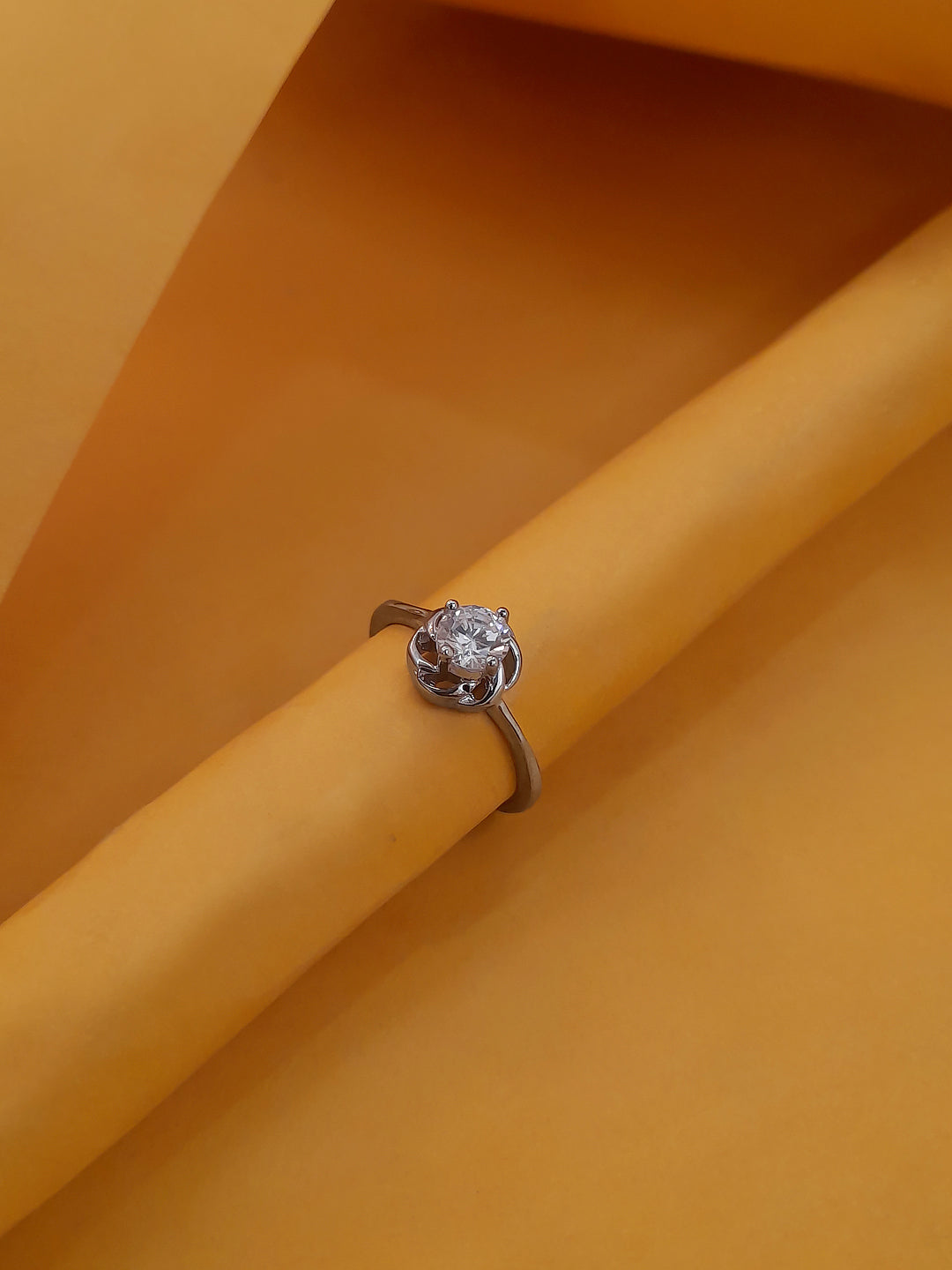 Circular Design Silver Ring