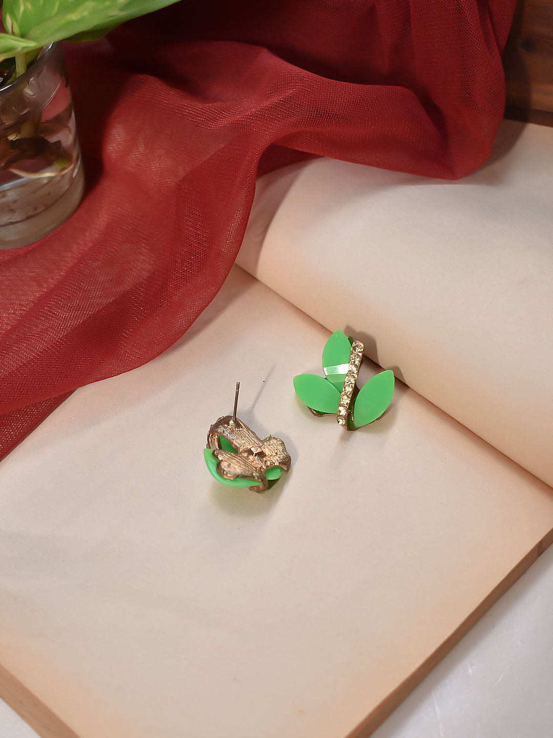 Leaf Design Plastic Earring