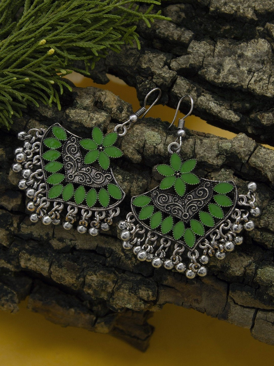 Silver Plating Green And Silver Color Floral Design Afghani Earring