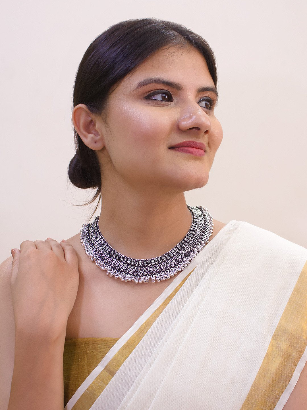 Silver Plated Filigree Design Choker Necklace