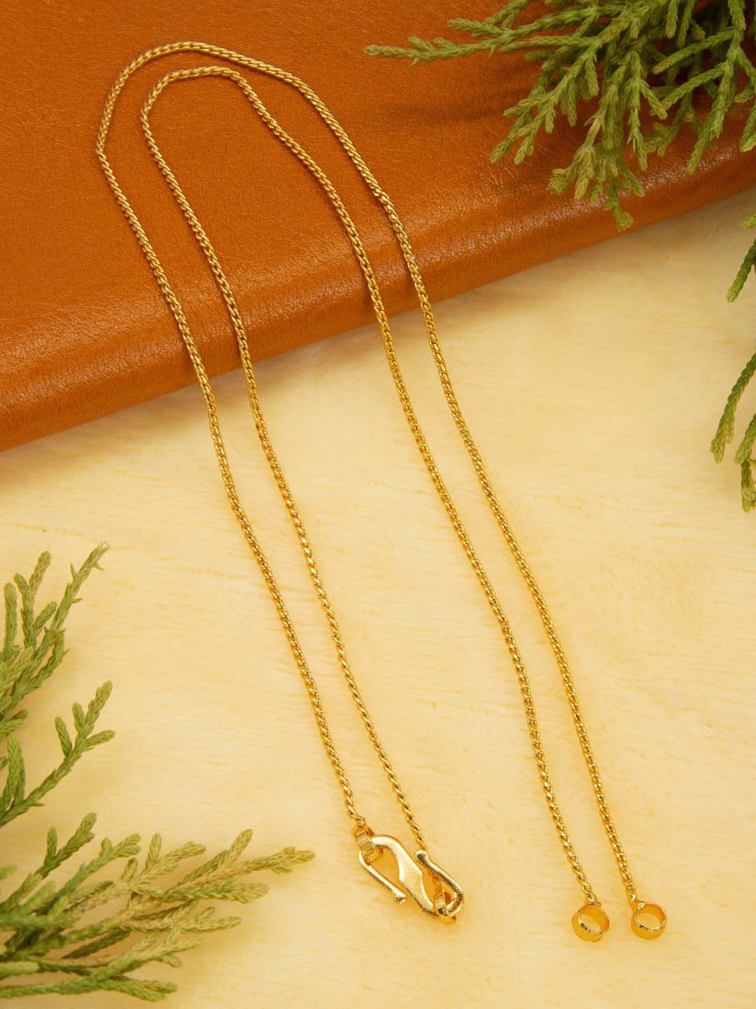 Avismaya Gold Plated Geometric Design Necklace Chain