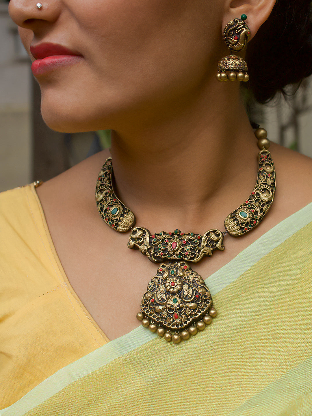 Flower Design Hand Painted Finish Terracotta Jewellery Set