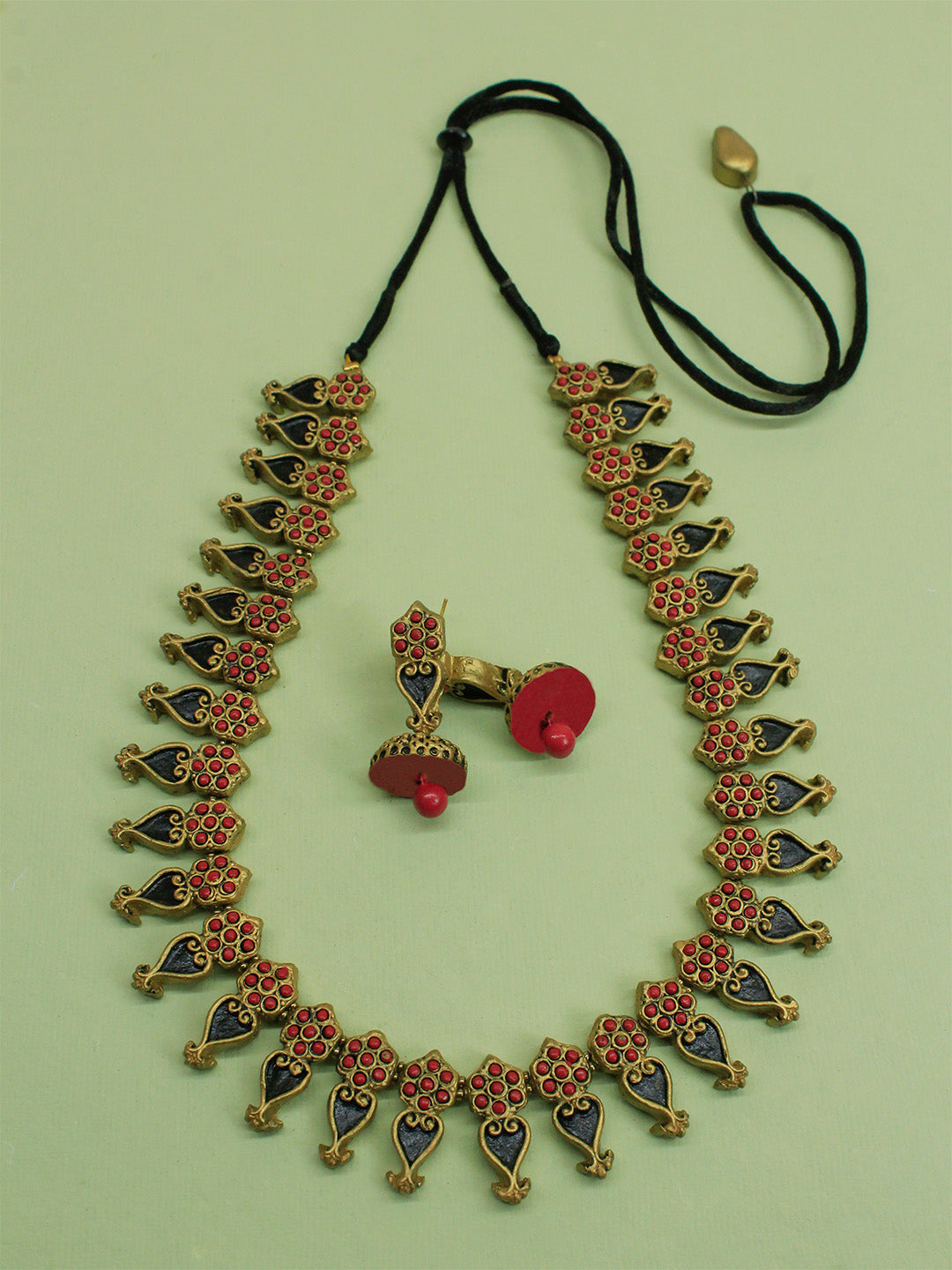 Antique Gold Black Pink Floral Leaf Design Handmade Terracotta Necklace Set