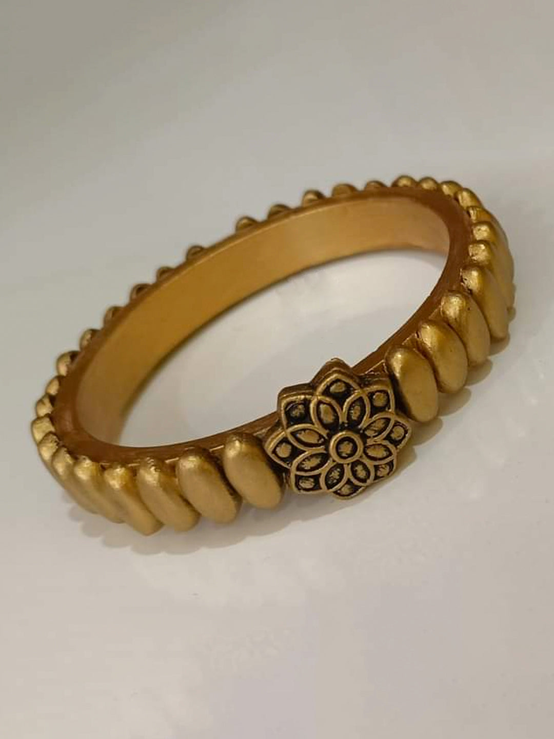 Tejasvi — Flower Design Antique Finish Terracotta Bangle
