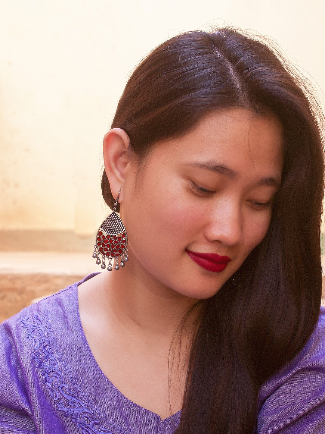 Silver Plated Leaf Design Red Color Earring