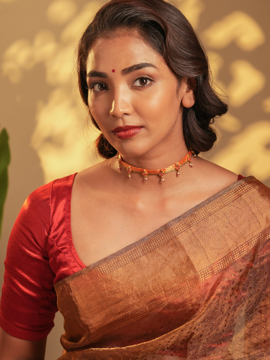 Gold Tone Temple Necklace Set- Broacde pearl choker-Orange