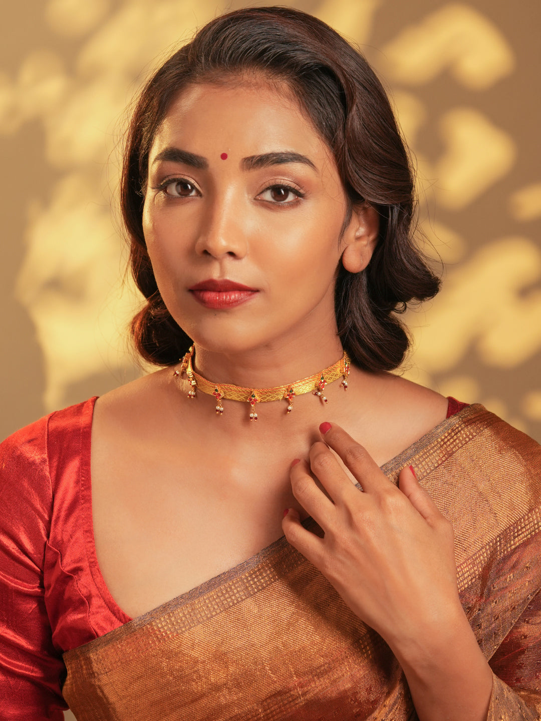 Gold Tone Temple Necklace Set- Broacde pearl choker-Yellow