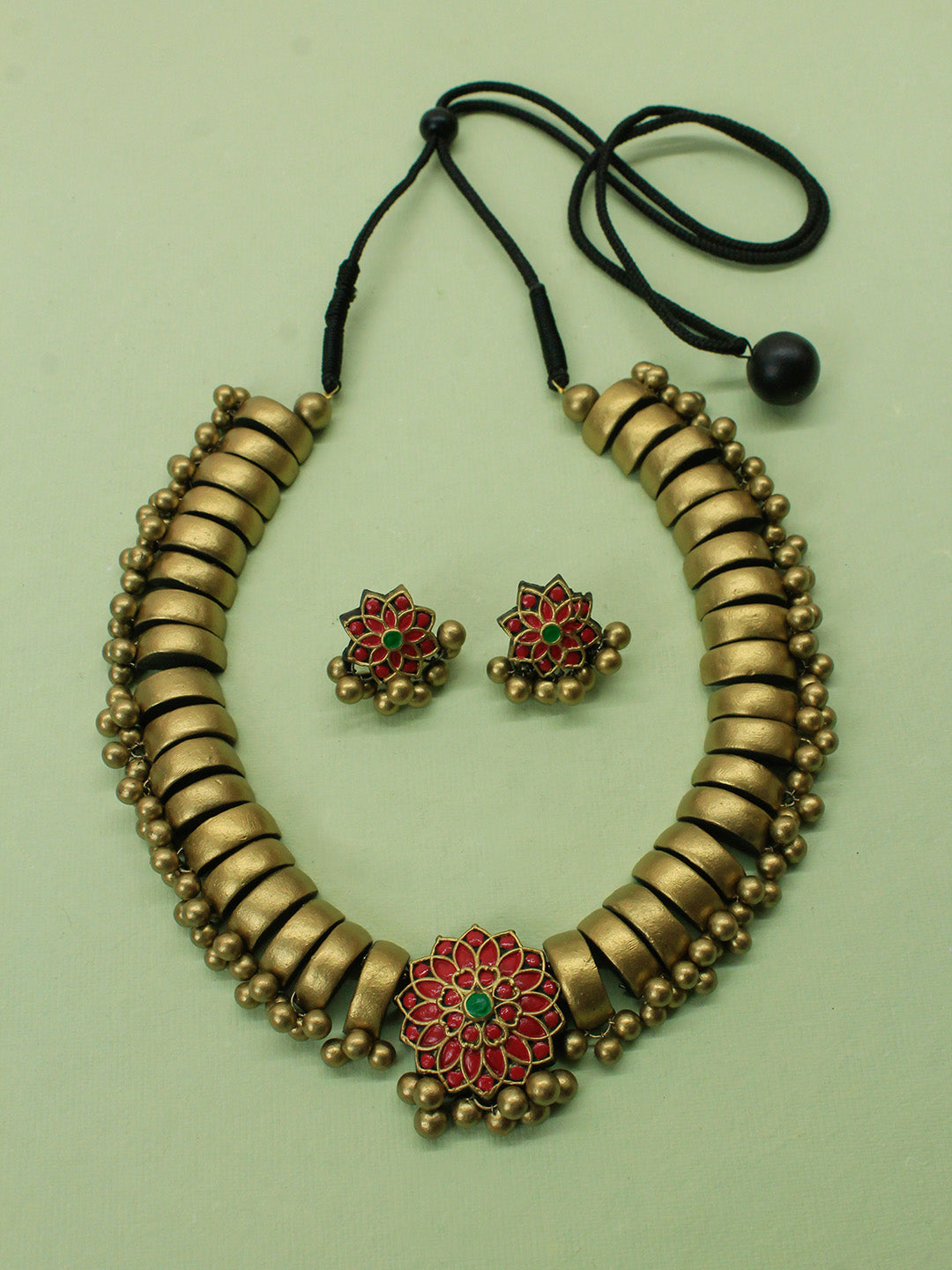 Antique Gold Red Green Fringe Pattern Mandala Art Work Handmade Terracotta Necklace Set