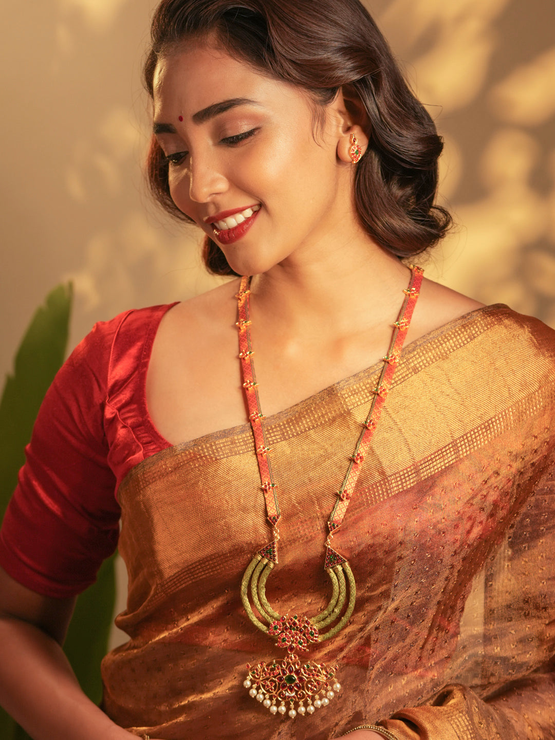 Zarika — Gold tone zari temple necklace set