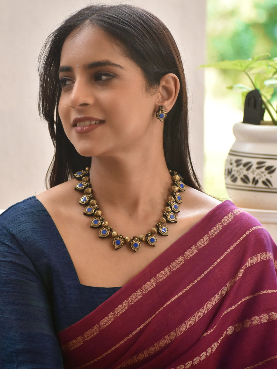 Royal Blue Antique Gold Drop Necklace Set