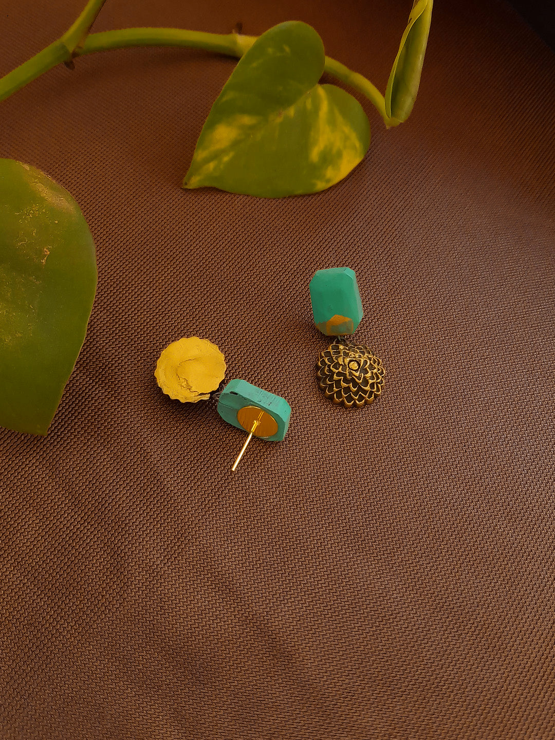 Flower Design Hand Painted Finish Terracotta Jewelry Set