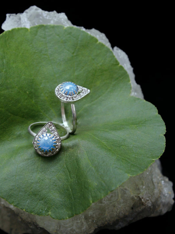 Oxidised Silver Plated Tear Design Adjustable Sky Blue Color Toe ring