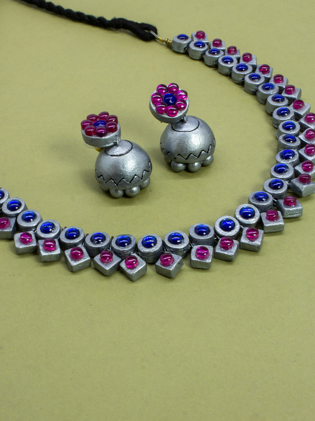 Circular Design Hand Painted Finish Terracotta Jewellery Set