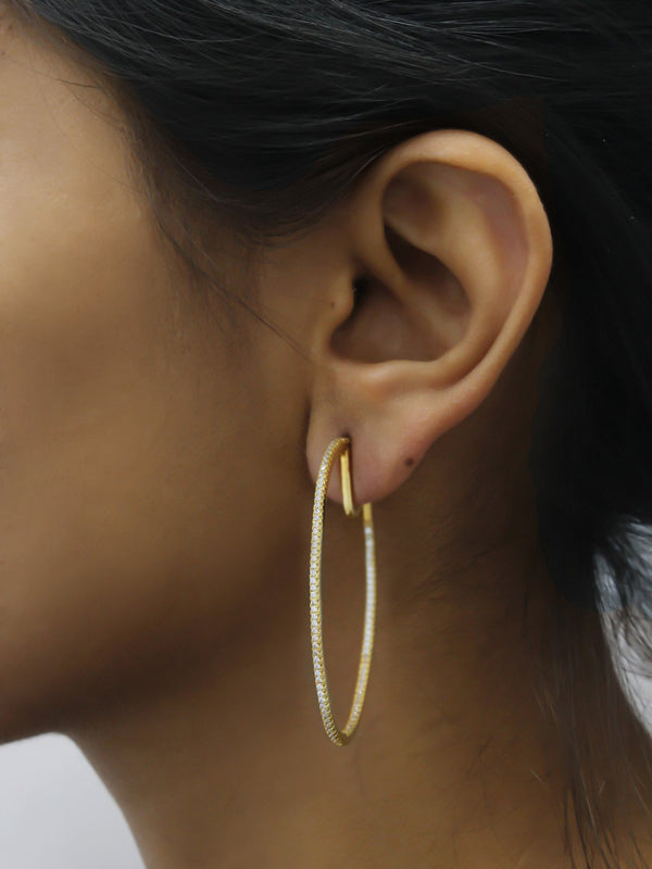 Avismaya Gold Plated Floral Design American Diamond Stone Hoop Earring