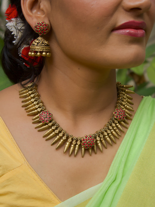 Antique Gold Pink Floral Engrossed Fringe Design Handmade Terracotta Necklace Set