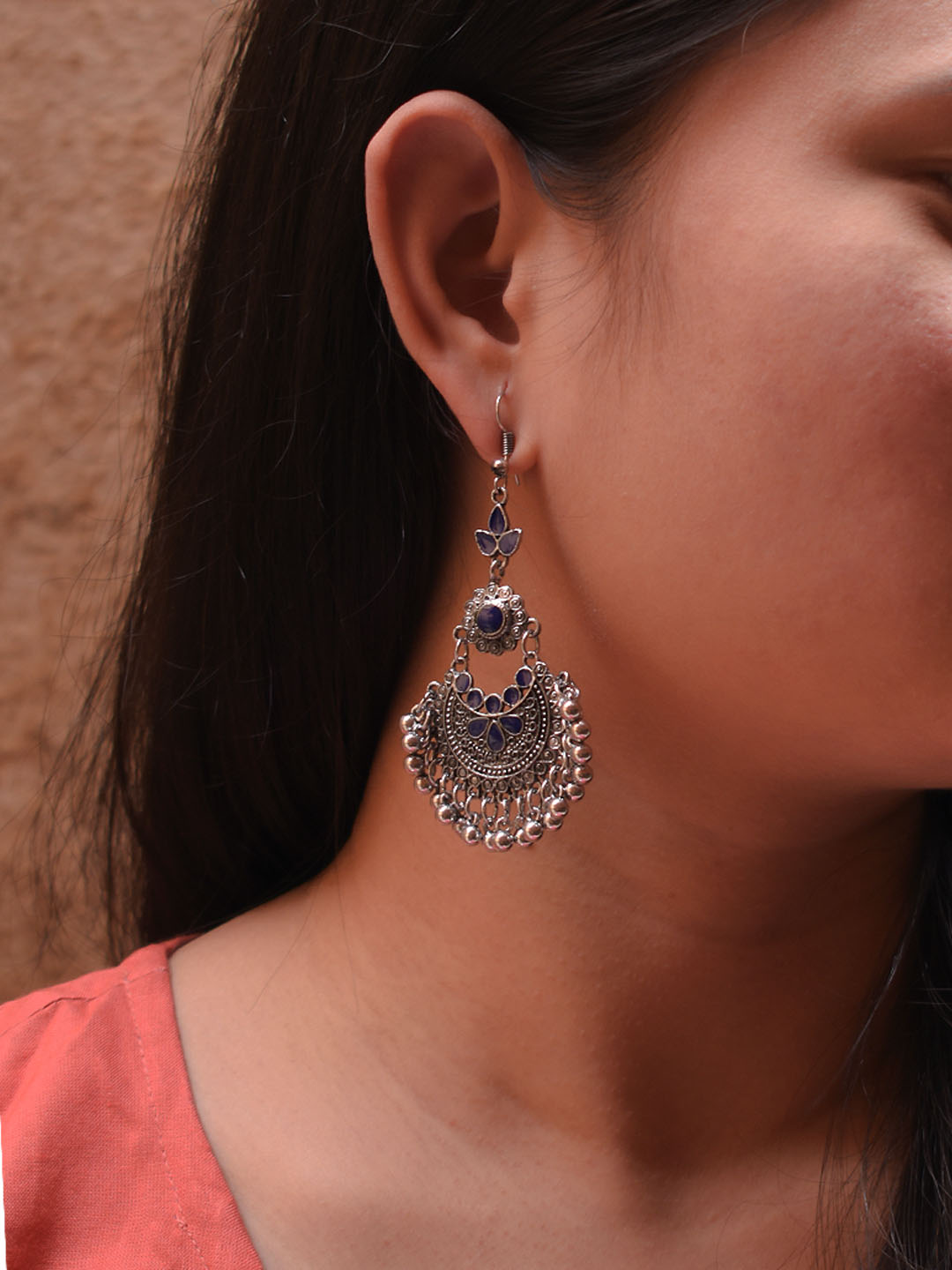 Floral Design Black Dangler Afghani Earring