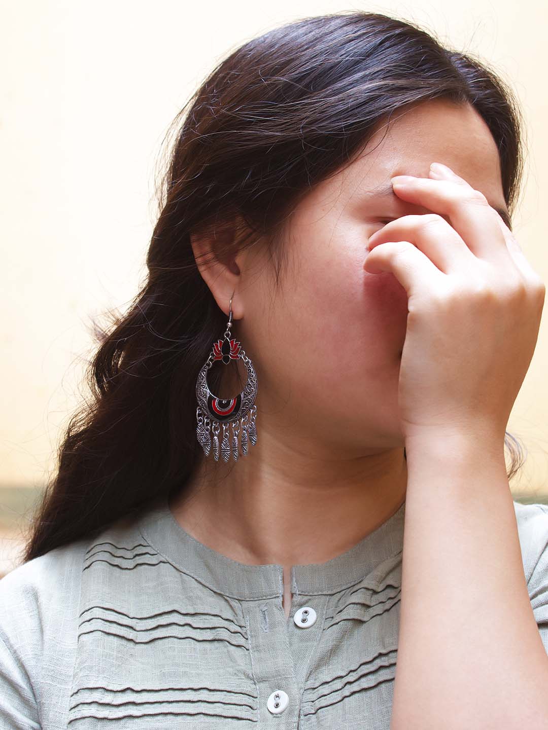 Red And Black Color Lotus Design With Leaf Droppings Dangler Earring