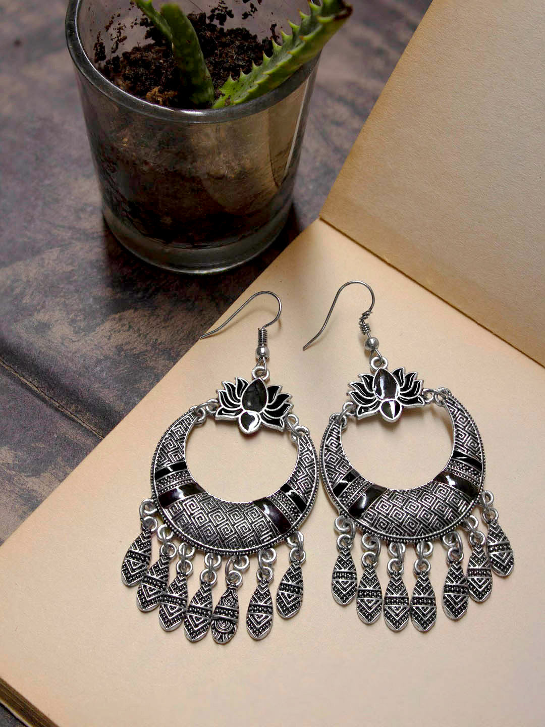 Silver Plated Lotus Design Black Color Hanging Dangle Earring