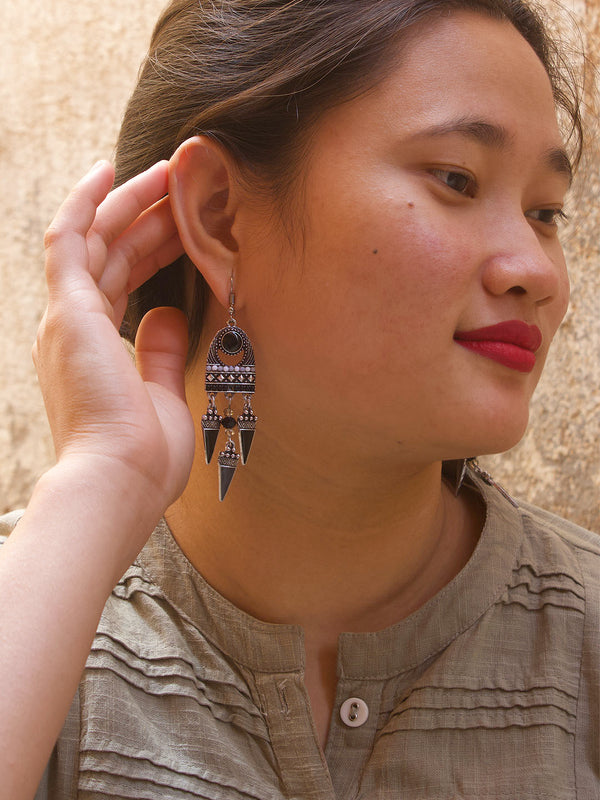 Silver Plated Black Color Plastic Stone With Hanging Spokes Dangler Earring