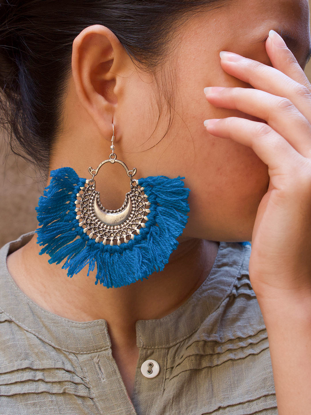 Floral Design Blue Drop Earring