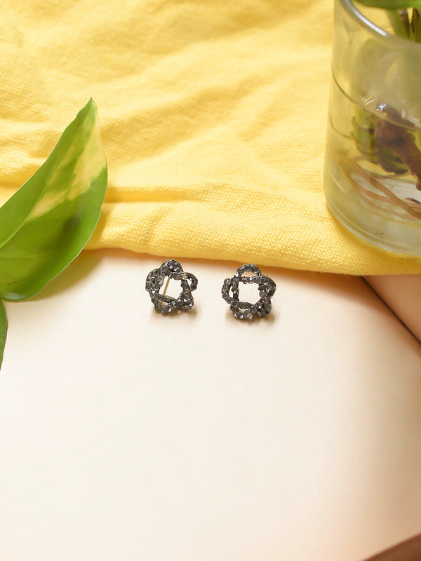 Silver Plated Designer Crystal Stones Star Design Stud Earring