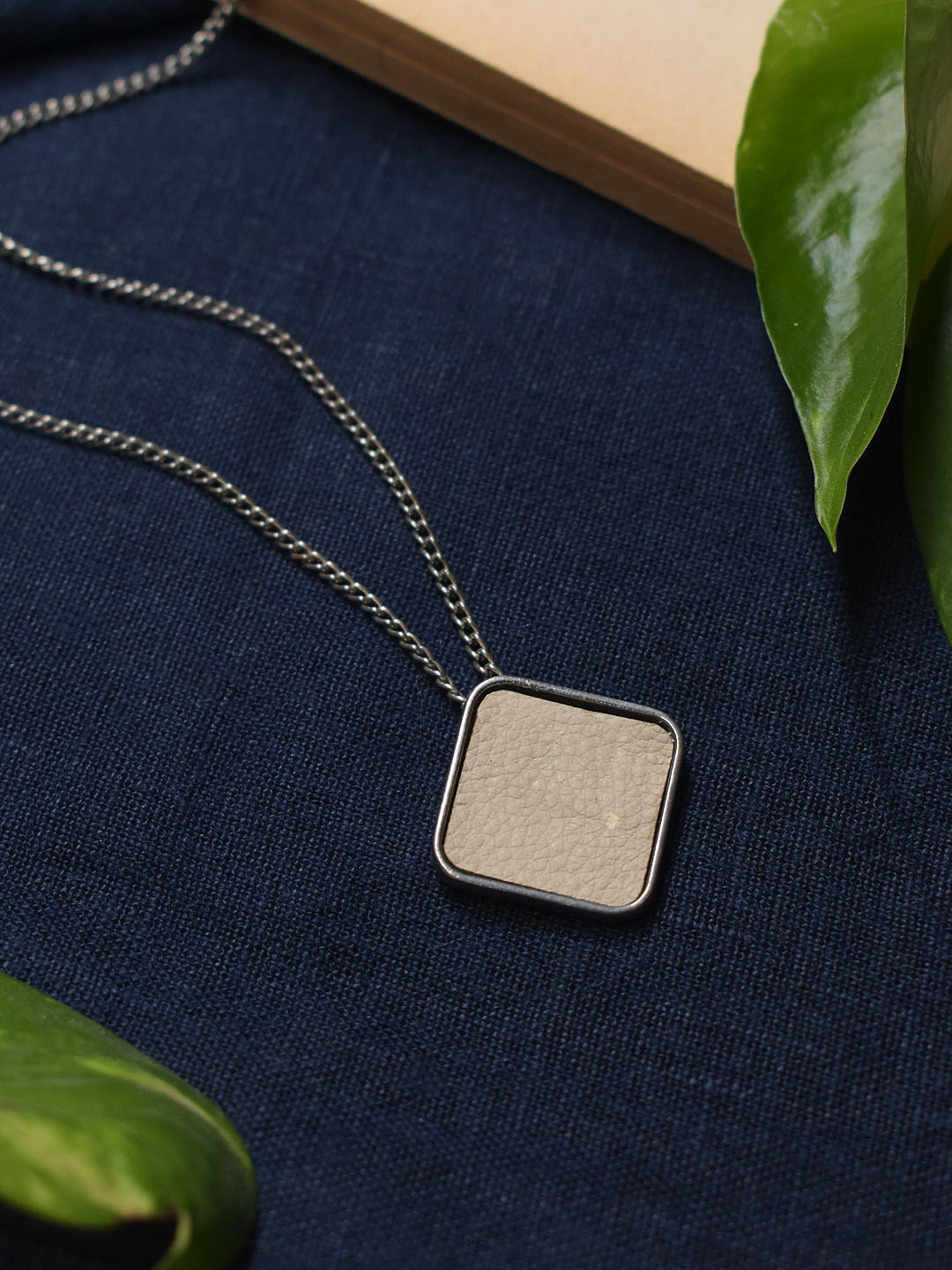 Silver Plated Rhombus Design Light Pink Color Pendant Long Chain