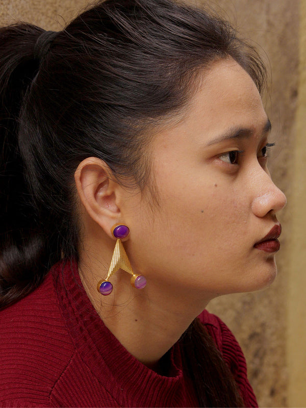 Avismaya Gold Plated Arrow Pattern Design Semi Precious Purple Color Crystal Stone Stud Earring