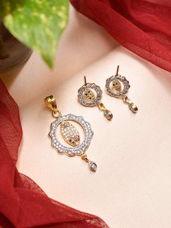 Avismaya Gold Plated Circular Shape Oval Design CZ Stones pendant Set