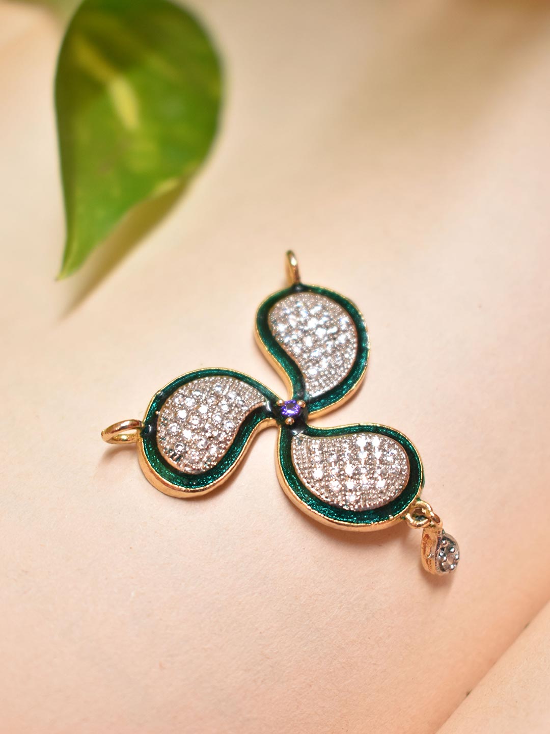 High Quality Gold Plated Mango Design Pendant CZ Stones With Earring Set