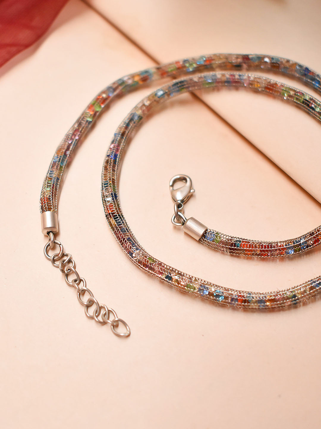 Multicolor Geometric Design Medium Necklace