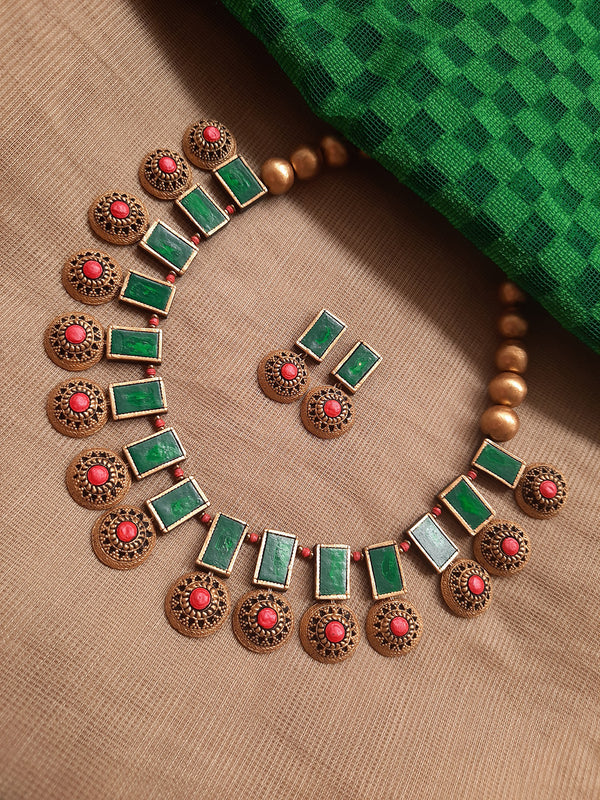 Antique Gold Toned Rectangle Design Green And Red Color Terracotta Choker Necklace Set