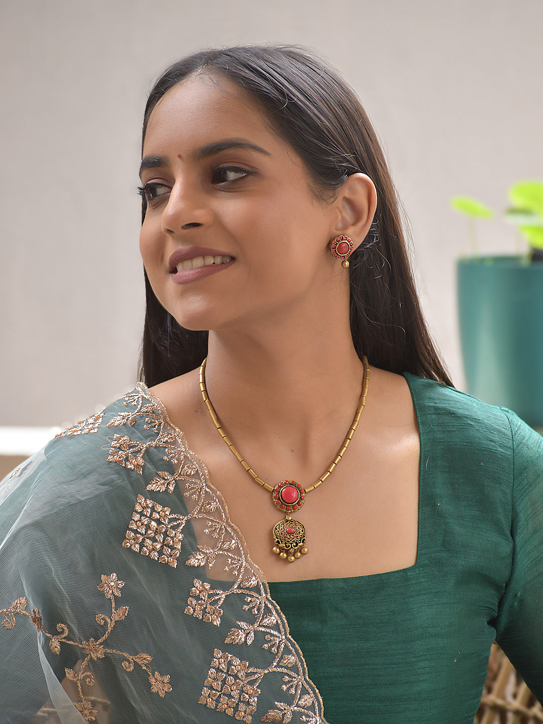 Antique Gold-Tone Filigree Pendant Set with Ruby Red Accents