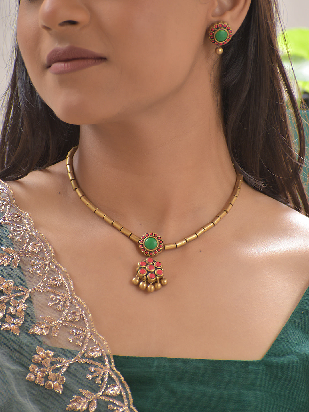 Terracotta Green Stone Pendant Necklace with Cylinder Beads