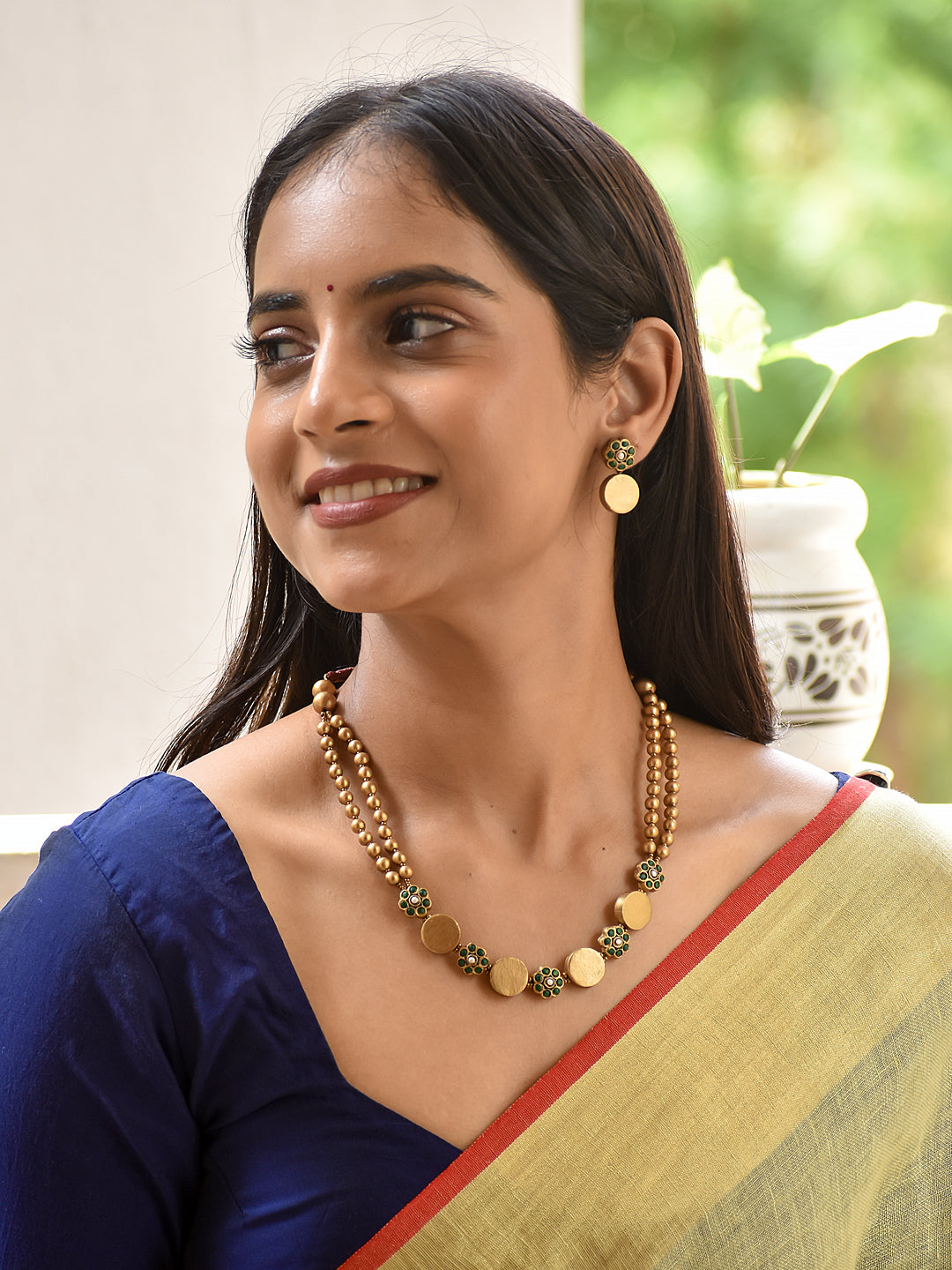 Gauri - goddess Parvati Emerald Floral Disc Handmade Terracotta Necklace Set