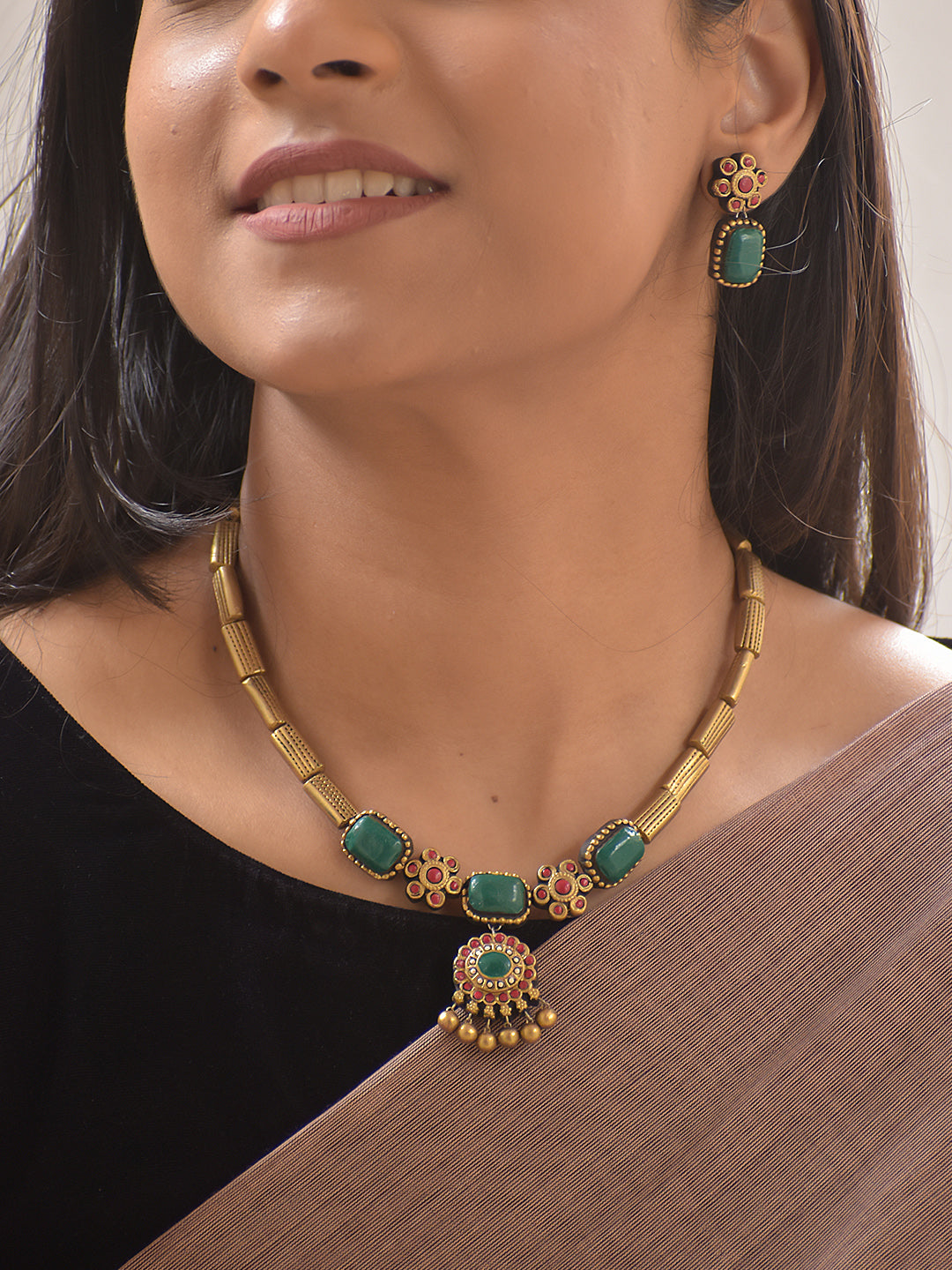 Terracotta Emerald Blossom Necklace Set With Earrings