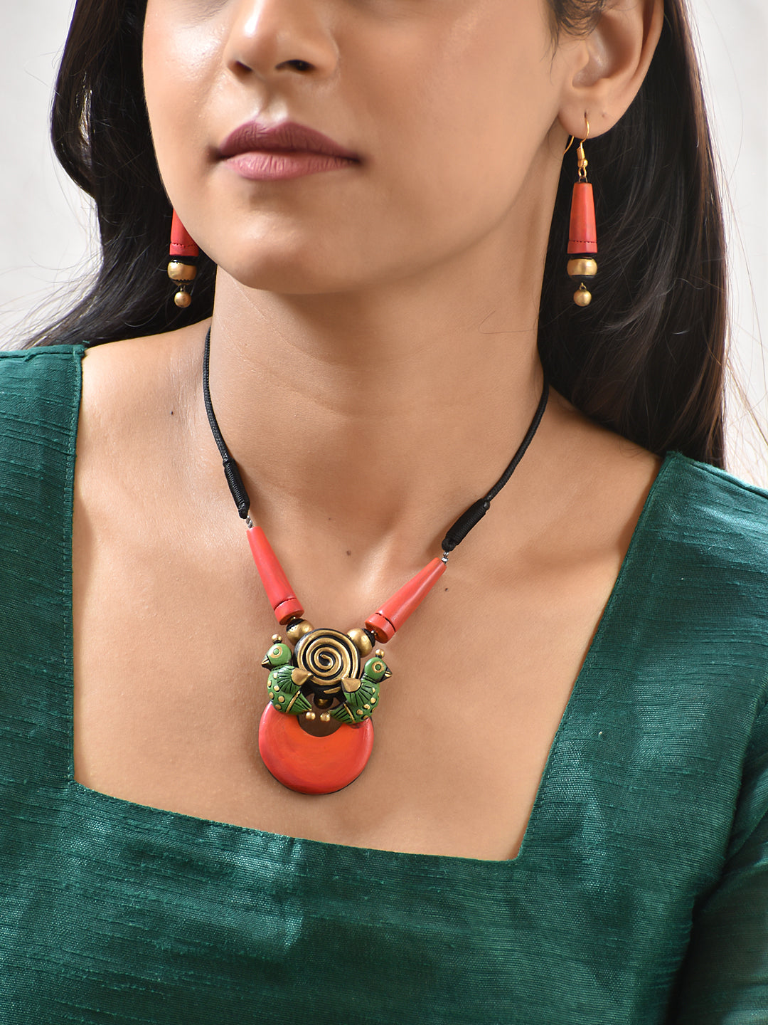 Garudini — Bold Pendant Necklace with Tribal Bird Details