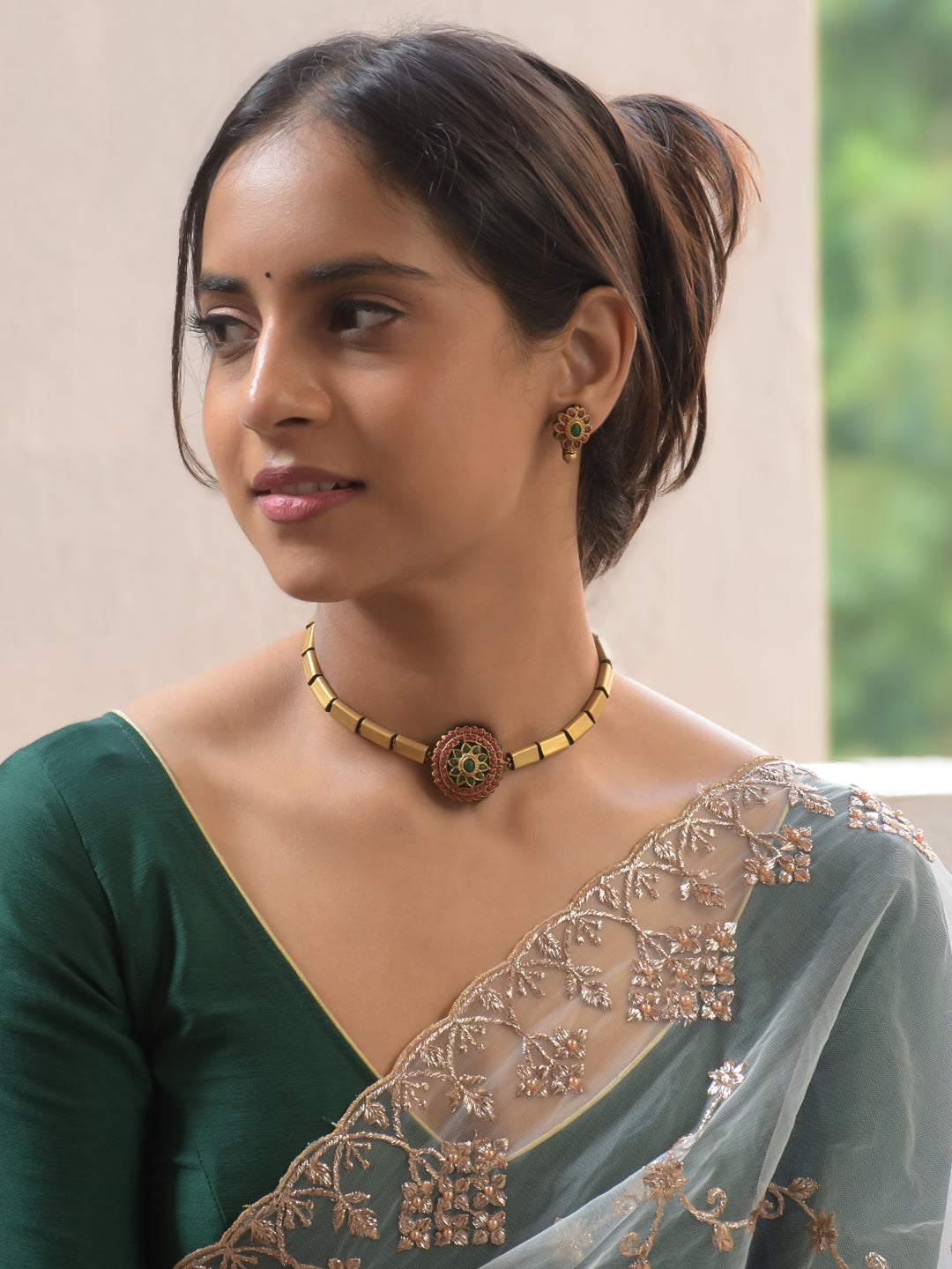 Ruby Green Antique Gold Floral Choker Necklace Set