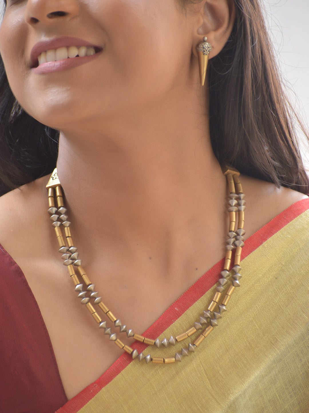 Terracotta Dual-Tone Spike Necklace Set With Earrings