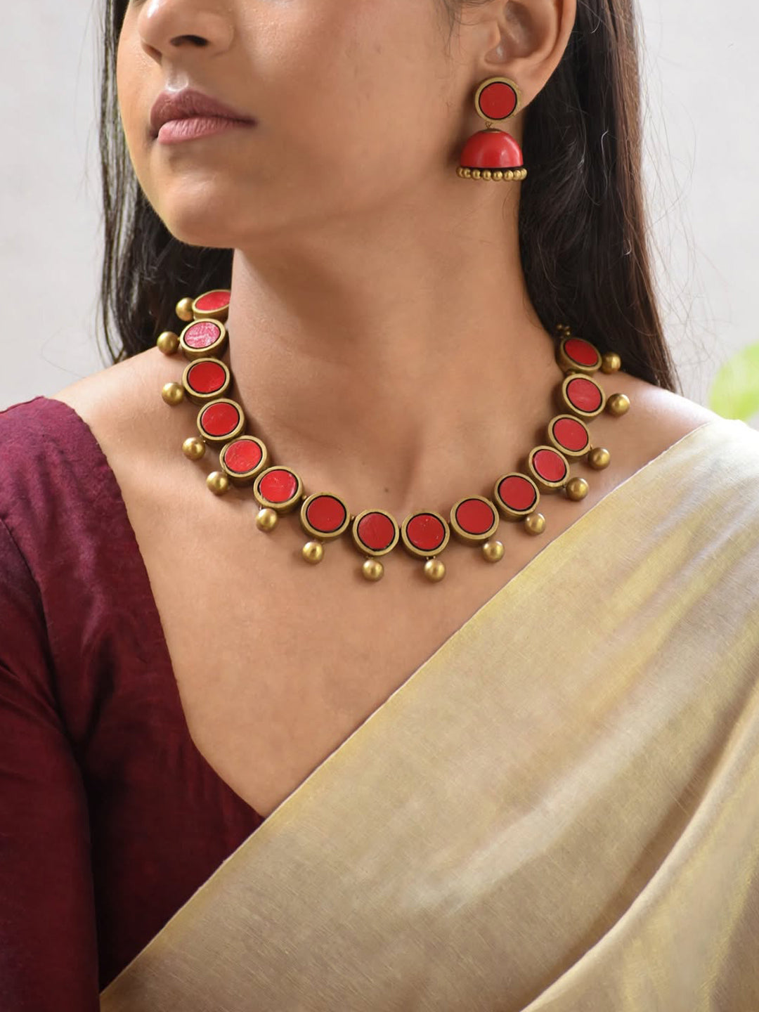 Antique Gold Toned Red Color Circular Shape Terracotta Choker Necklace Set