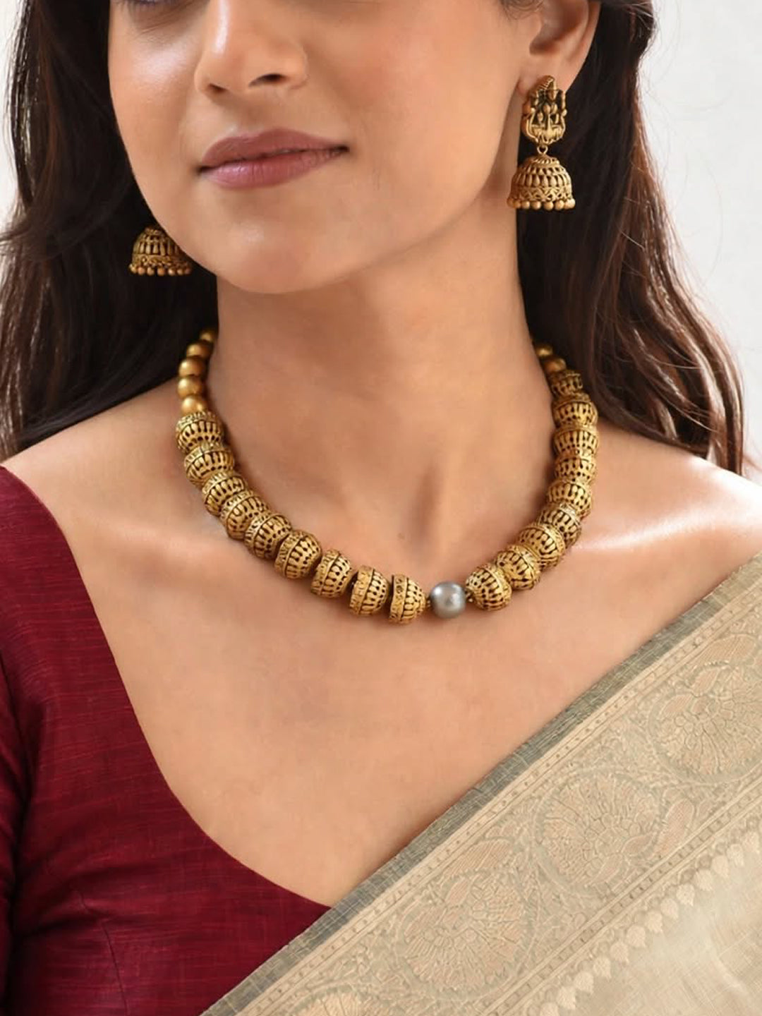 Antique Gold Toned Geometric Design With Pearl Terracotta Choker Necklace Set