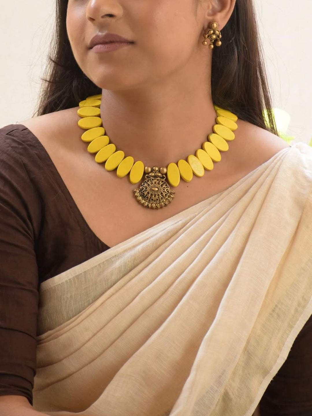 Oval Design Hand Painted Finish Terracotta Jewellery Set